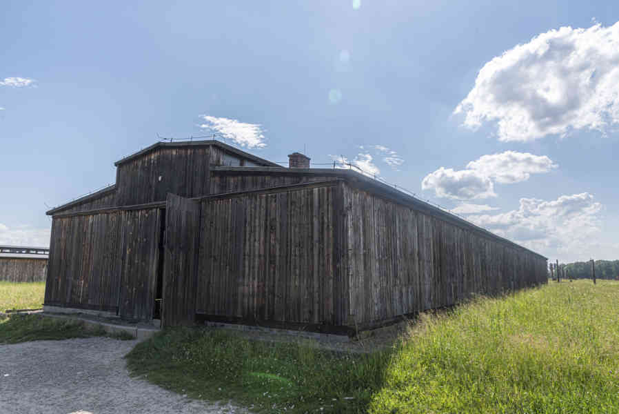 Polonia 104 - Auschwitz ll-Birkenau.jpg